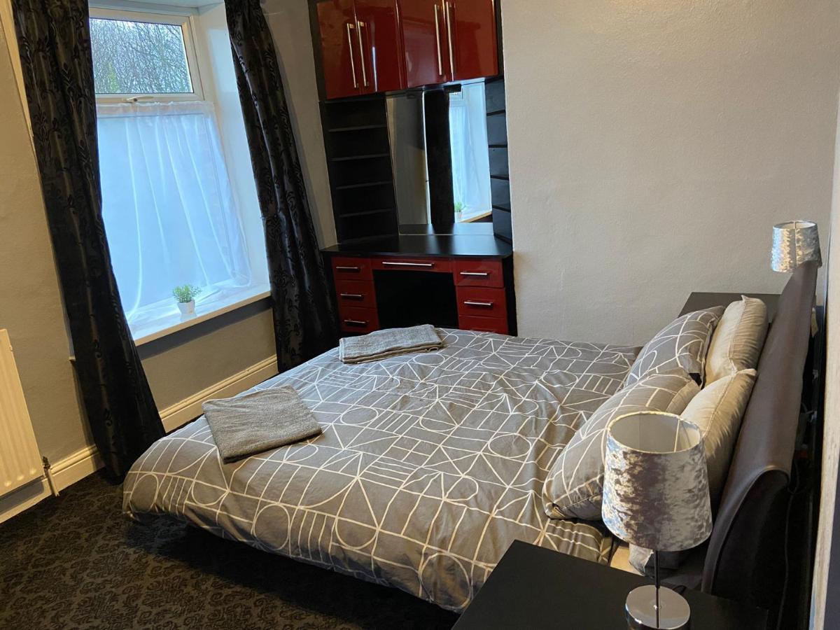 St Pauls Rd - Townhouse Accommodation Bradford  Eksteriør billede